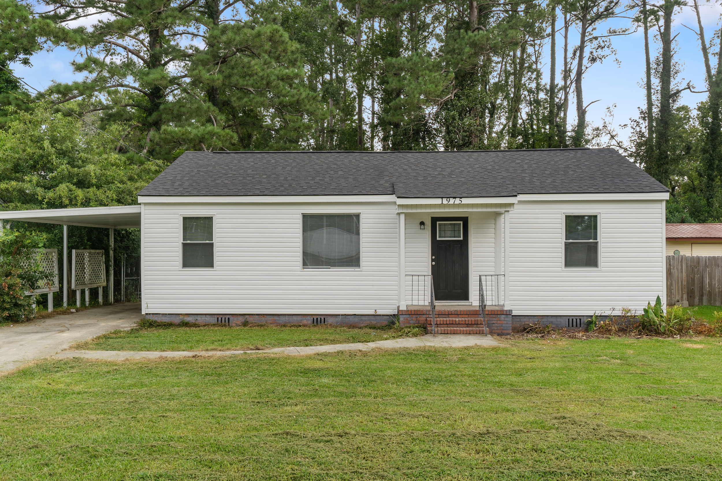 1975 Piedmont Street